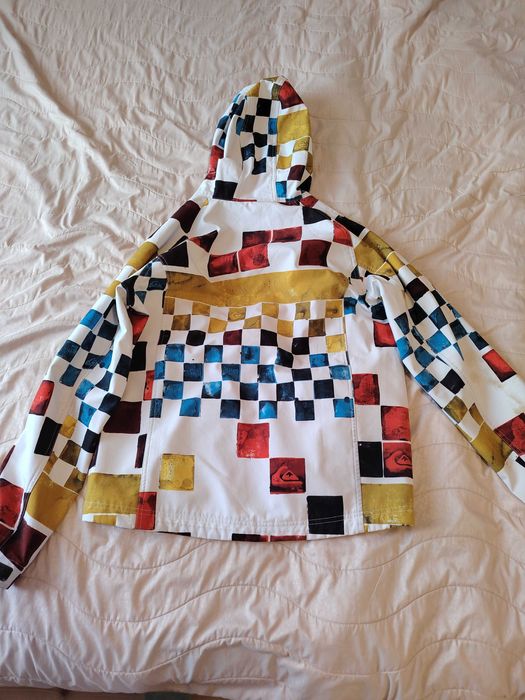 Яке   Quiksilver