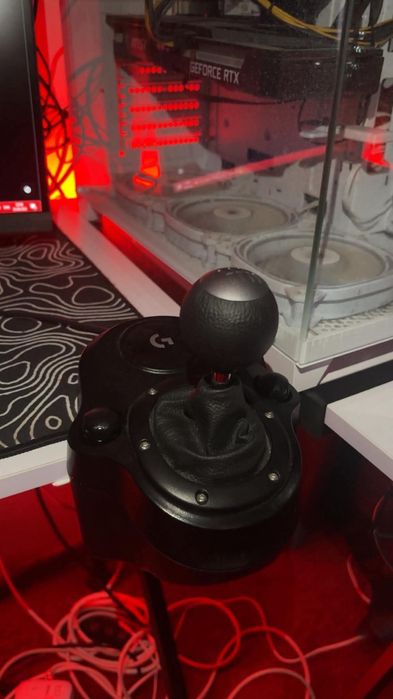 Volan Logitech G29