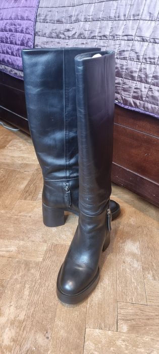 Cizme lungi din piele naturala marca ZARA