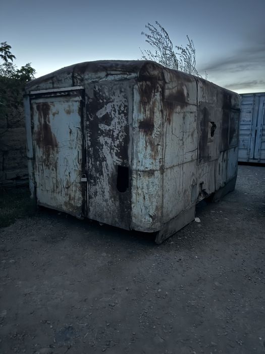 Будка для хронения строй материалов
