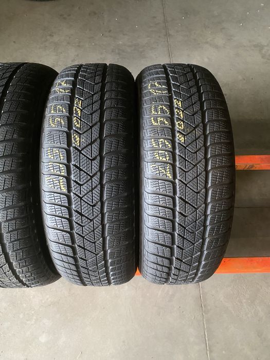 Anvelope iarna 205/55/17 Pirelli Sottozero 3 205 55 17 R17