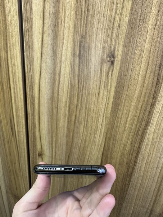 Iphone 11 pro black 64 gb 80%