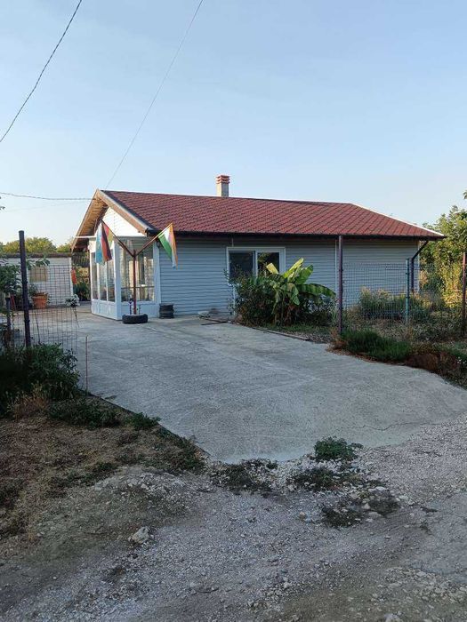 Продава се Къща в Каварна - 60 кв.м за 1167 €/кв.м - Снимка #1