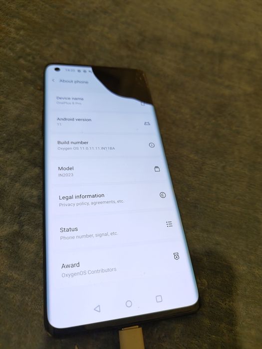 OnePlus 8 Pro defect