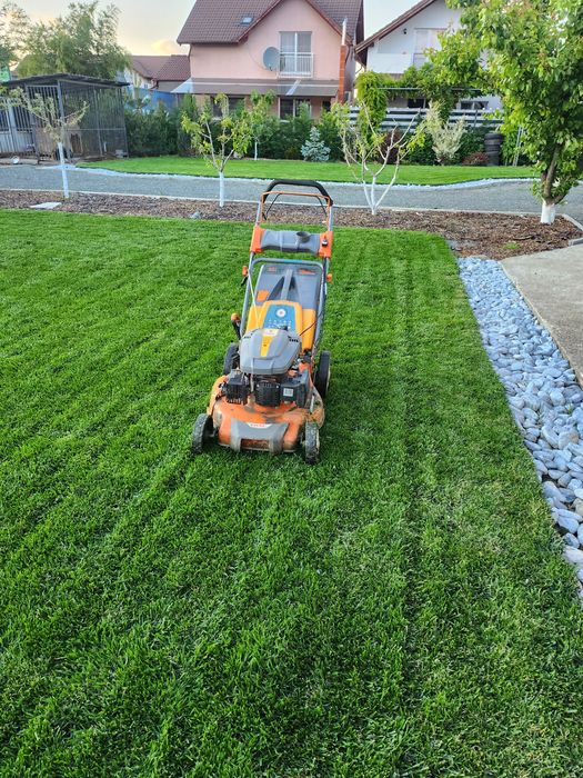 Vand masina tuns iarba 6 CP merge foarte bine