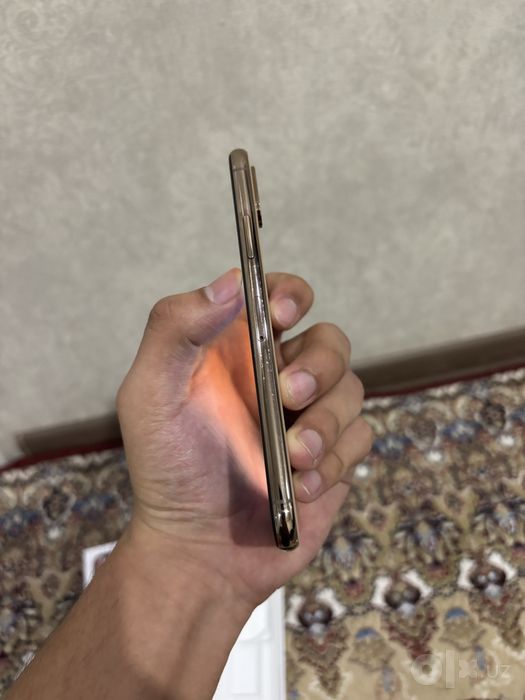 iPhone Xs 64GB Gold Yengide ideal