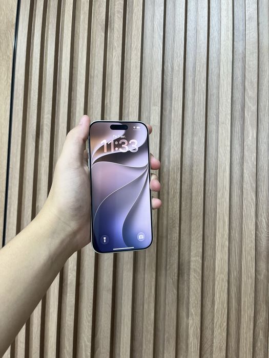 Айфон 17 E-Sim 256GB White