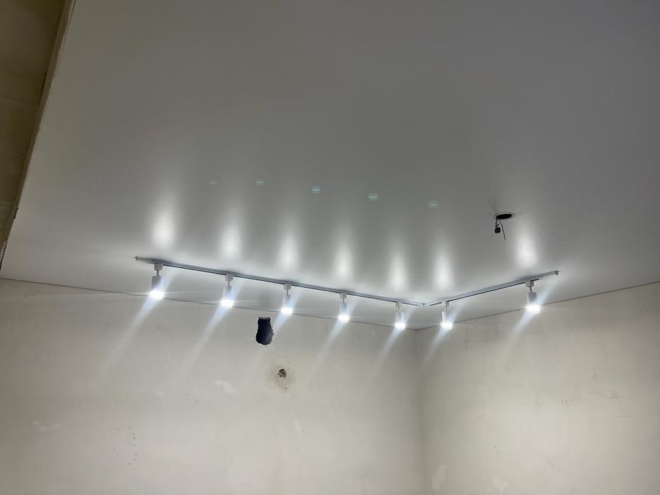 Натяжнои потолок