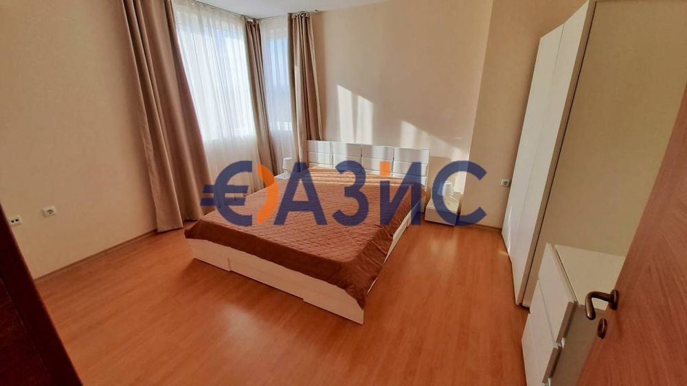 Продава се Тристаен апартамент в к.к. Слънчев бряг - 65 кв.м за 1208 €/кв.м - Снимка #7