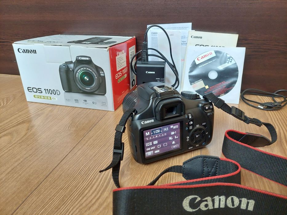 Canon EOS 1100D + EF-S 18-55mm f/3.5-5.6 |||