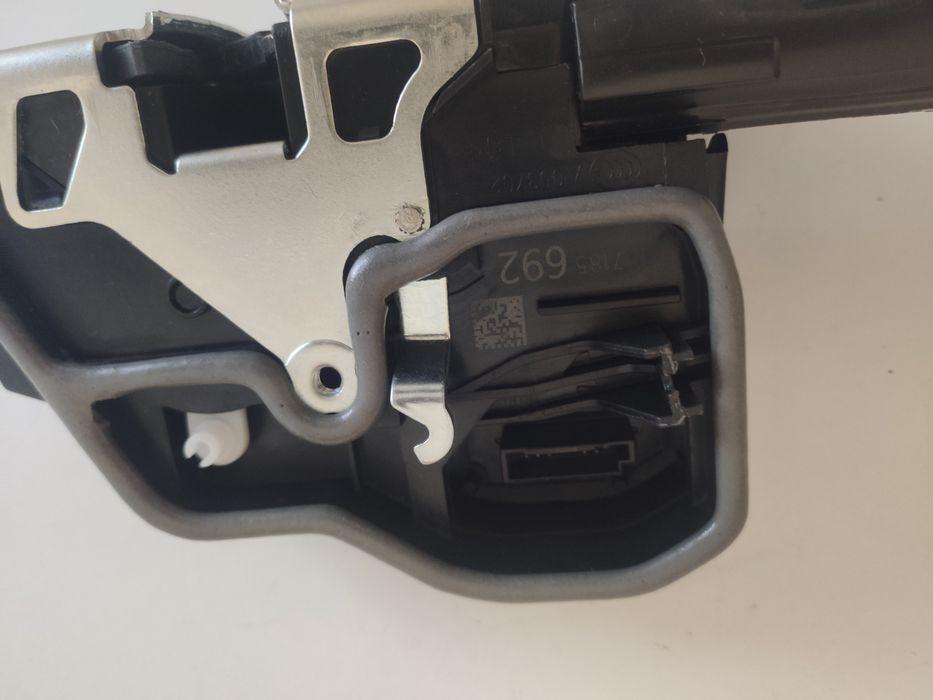 Предни брави с вакуум BMW F10  5/7 F10/F11/F01/F02