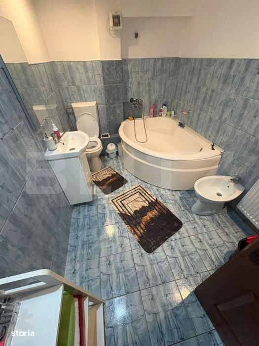 Apartament 1 camera, 56 mp, strada Codrisor
