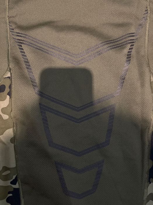 Компресивна блуза Nike (camo)