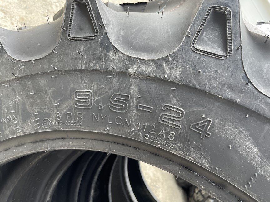 ANVELOPA 9.5-24 CEAT FARMAX 8PR TT  Cauciucuri tractor, Fiat, Case, Fendt, John Deere, New Holland, Massey Ferguson, UTB   Cauciucuri tractor, Fiat, C