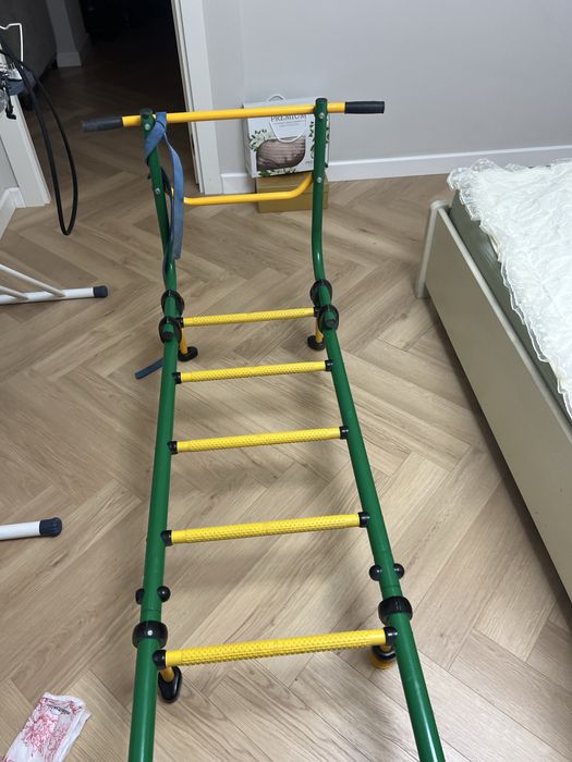 Турник для тренеровок дома