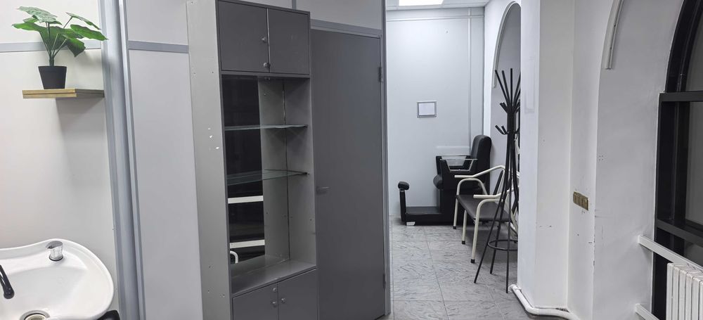 сдам в аренду салон