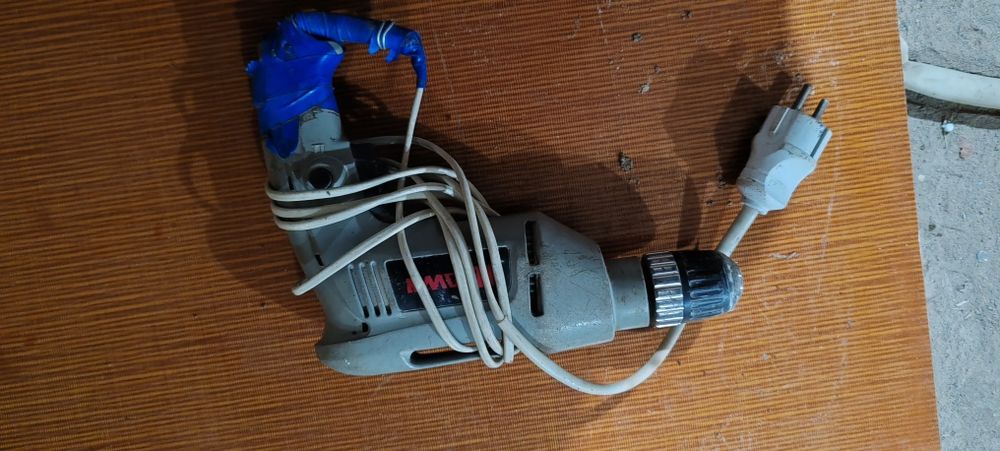 Продам дрели проводные. Б/у. В рабочем состоянии