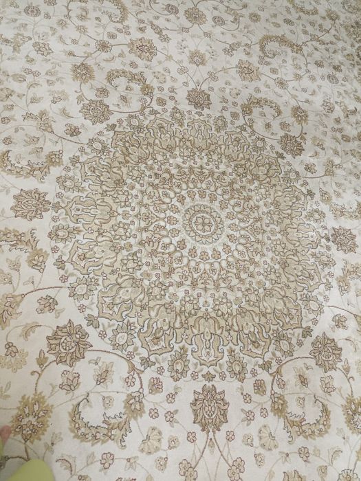 Продам большой ковер б/у