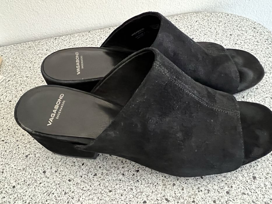 Дамски чехли естествен велур Vagabond