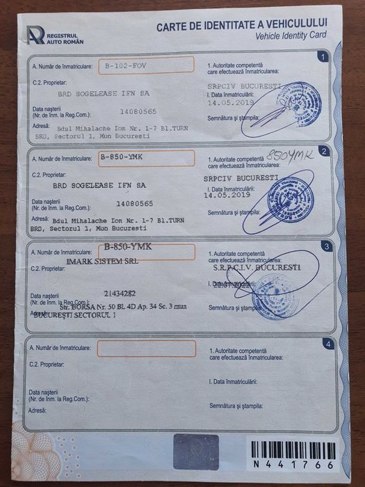 Autoutilitara Iveco Daily 35 C15 cu prelata