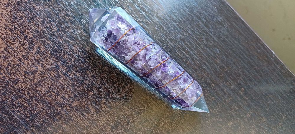 Bagheta ametist si  cupru  cu două varfuri -amplificator energie