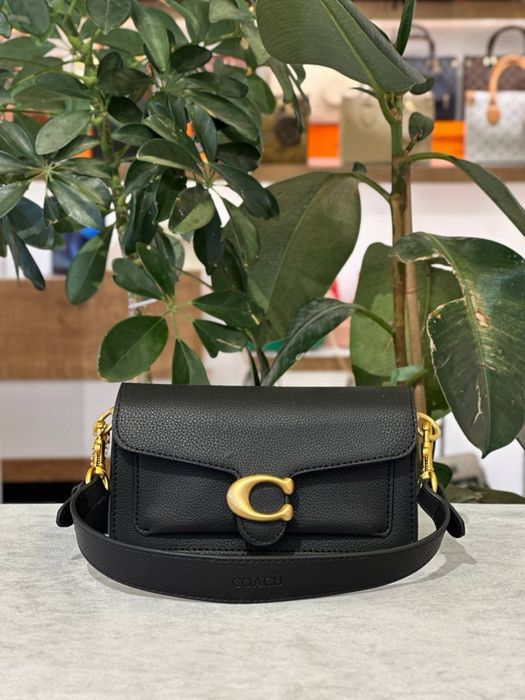 Geanta Coach noua !!! Dimensiuni 20/12 !!!