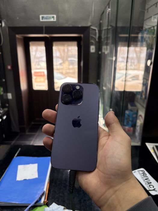 Продаем iphone 14 pro в идеале