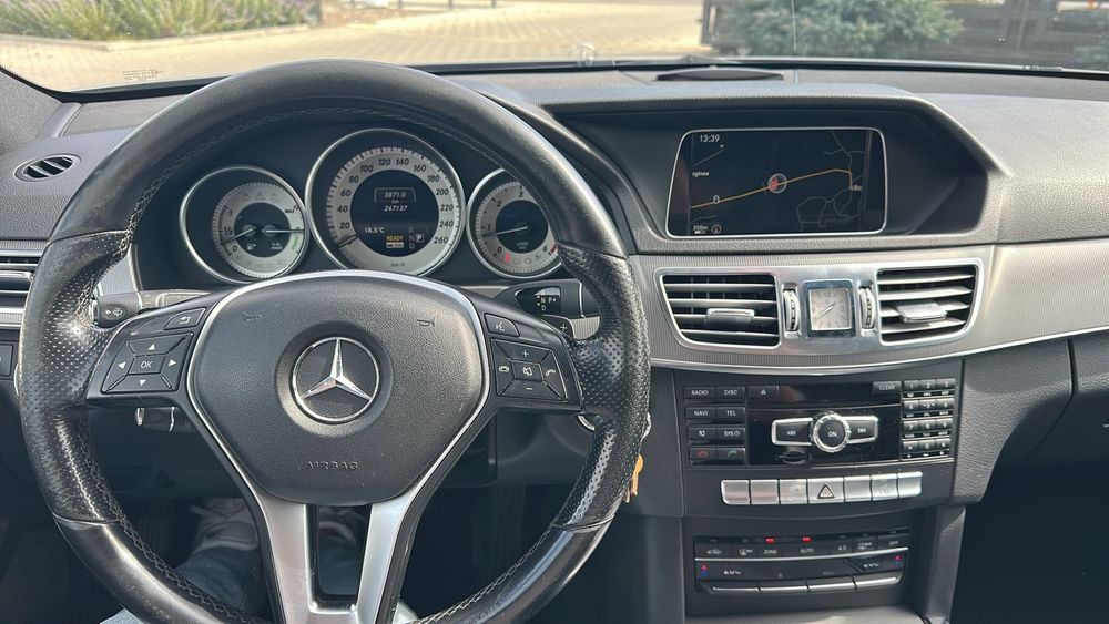 Mercedes Benz E300 Hibrid