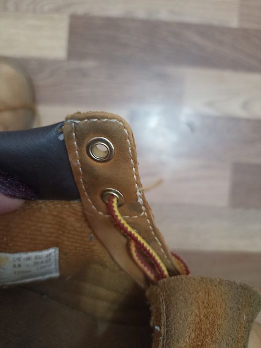 Продам ботинки тимберленды 35/36 размер