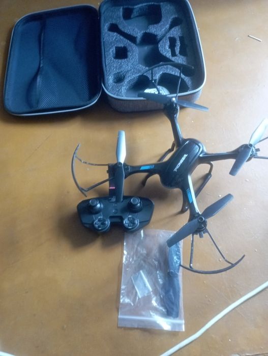 Квадрокоптер с камерой