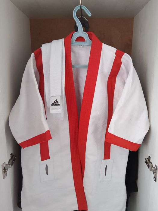 Продам борцовское кимоно казак курес