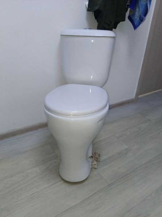 Продам унитаз, самовывоз