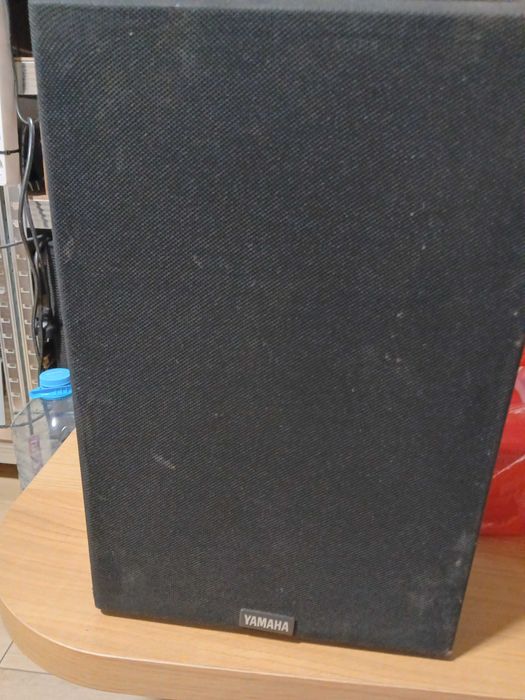 vand schimb boxa Yamaha ns20m