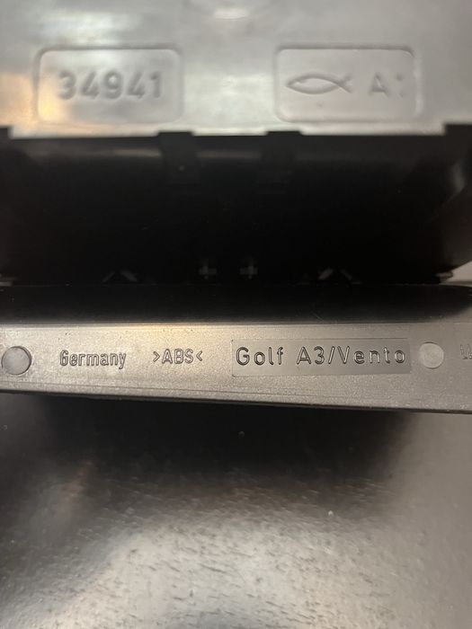 Fischer Cbox кутия за съхранение на дискове