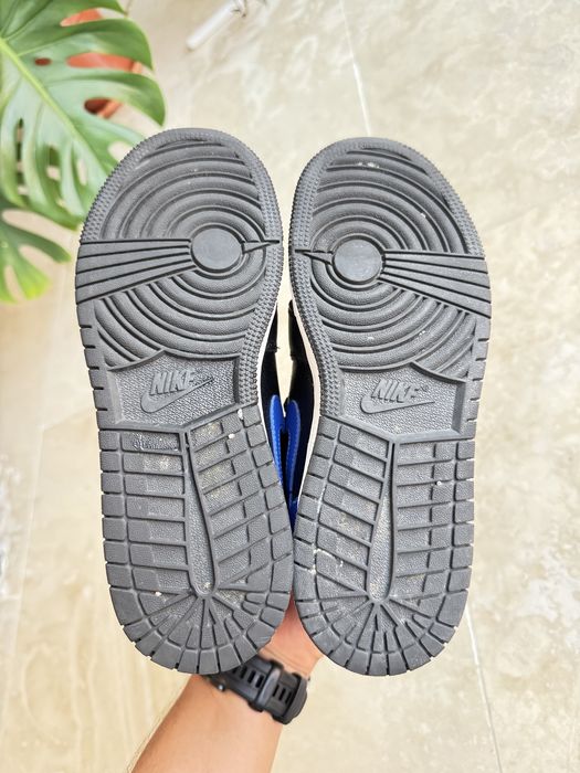 Nike Air Jordan 1 Mid Hyper Royal Blue