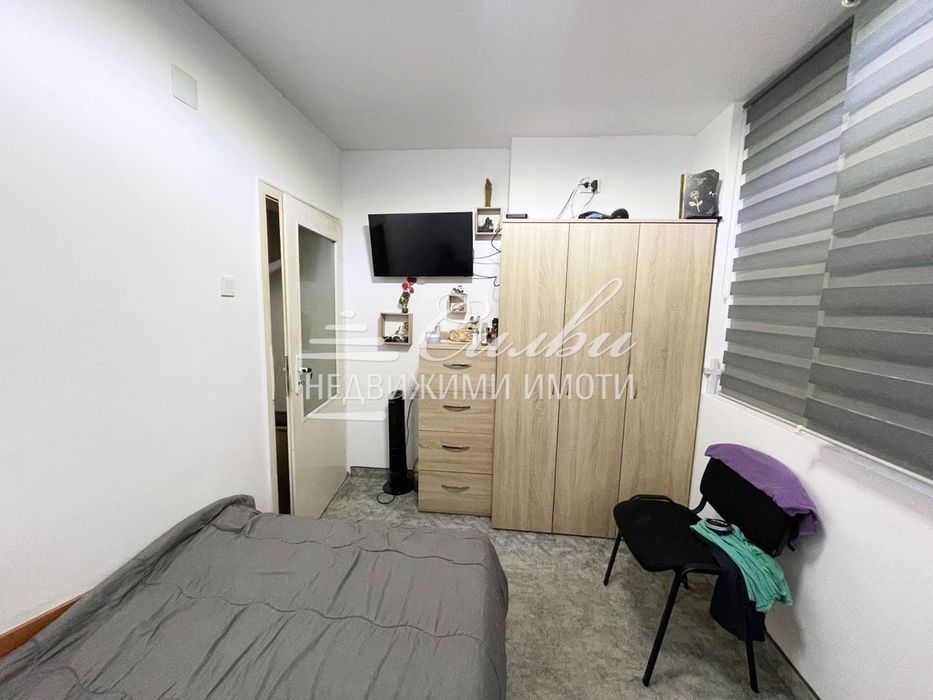 Двустаен ТУХЛЕН апартамент преустроен в ТРИСТАЕН - кв. Тракия