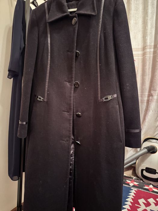 Ayollar kashmir paltosi