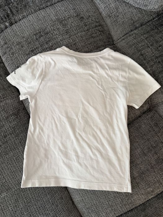 Jordan copii tricouri 2 buc 6-7 ani (116-122cm) Pret :69 lei amandoua