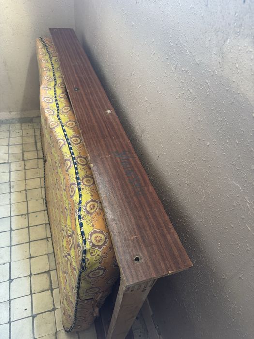 Б/у кровать бесплатно, B/U Krovat Tekin