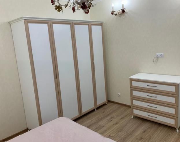 Дава се под наем Двустаен апартамент в Пловдив, Център - 60 кв.м за 500 € - Снимка #4