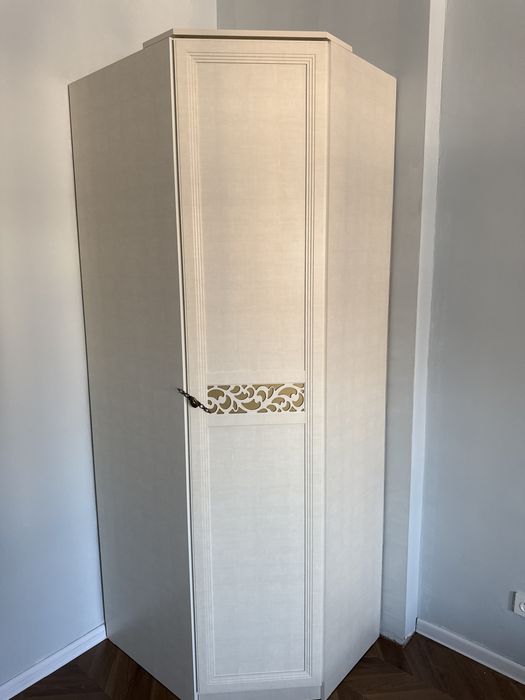 Угловой шкаф самовывоз