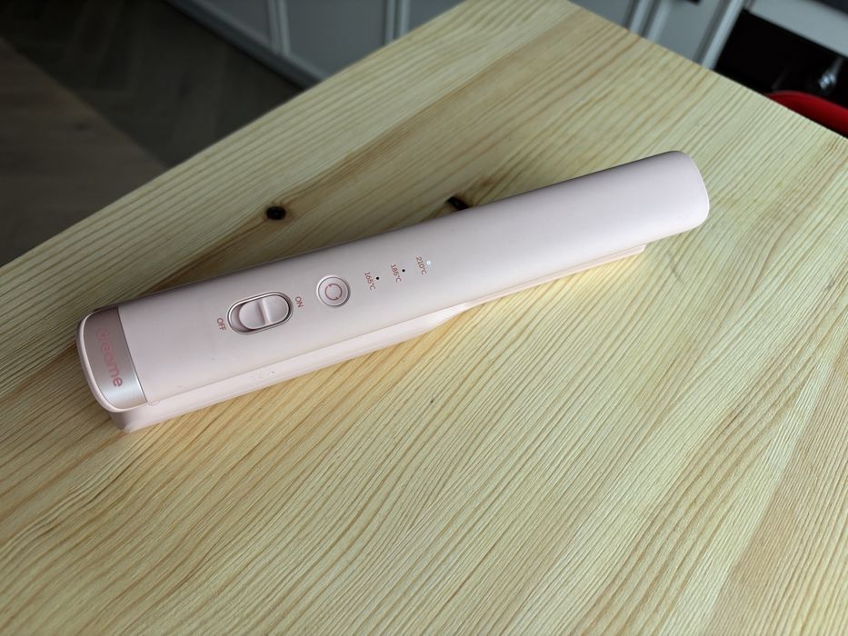 Dreame безжична преса за коса розова негативни йони