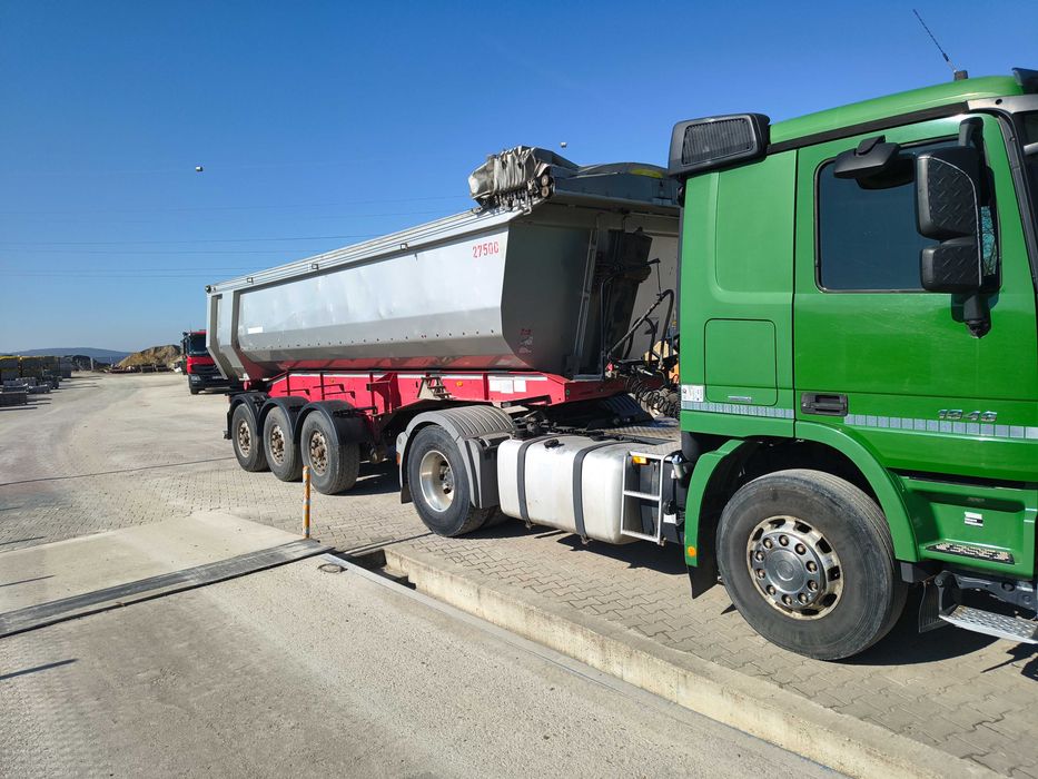 Semiremorca Schwarzmuller