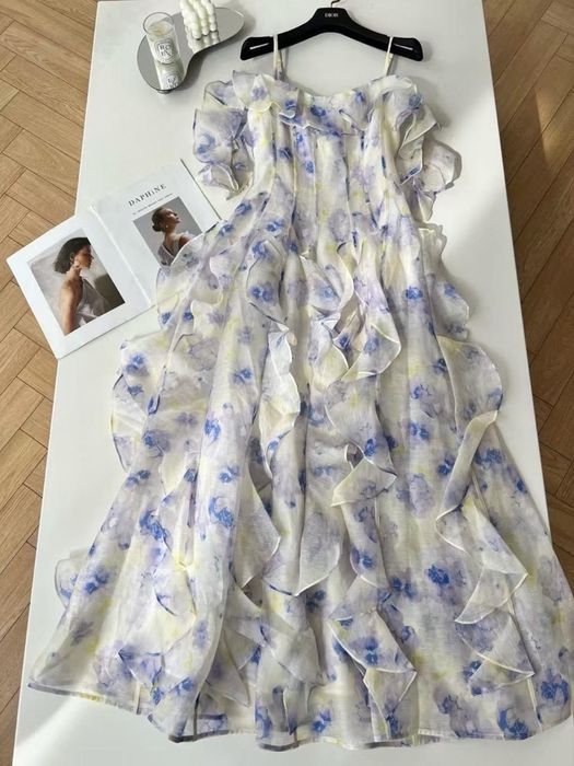 Продаю новое супер нежное платье