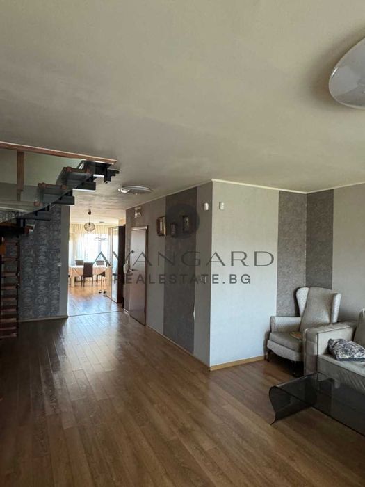 Продава се Мезонет в Пловдив, Център - 169 кв.м за 1781 €/кв.м - Снимка #2