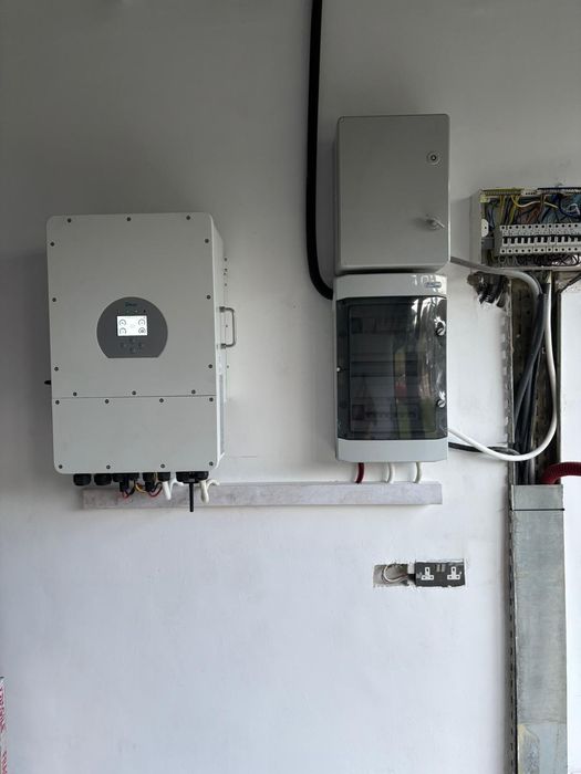 Panouri solare,fotovoltaice montaj , manopera