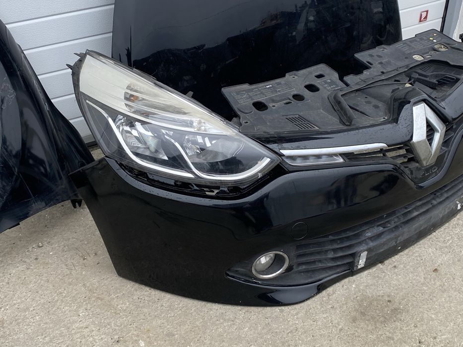 Fata completa Renault Clio 4 bara fata capota far aripa trager radiato