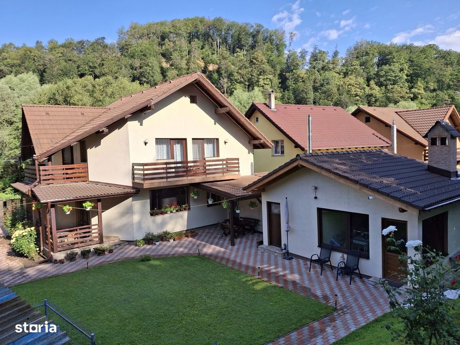 Casă Rustica într-o zonă superbă "Dambul Morii"