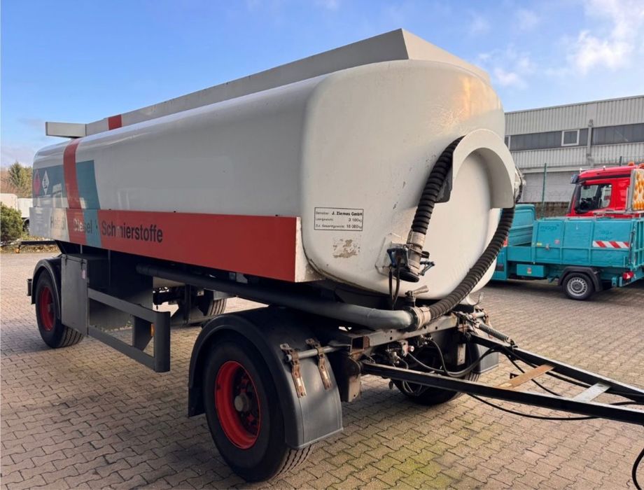 Remorca cisterna apa - aluminiu inox