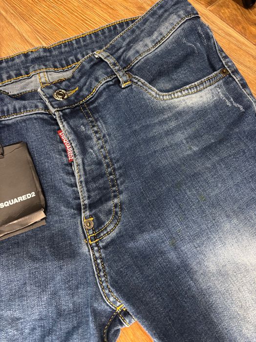 Чисто нови дънки DISQUARED2